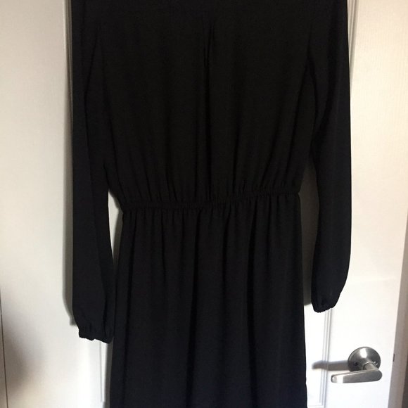 Little Black Dress - Picture 2 of 2